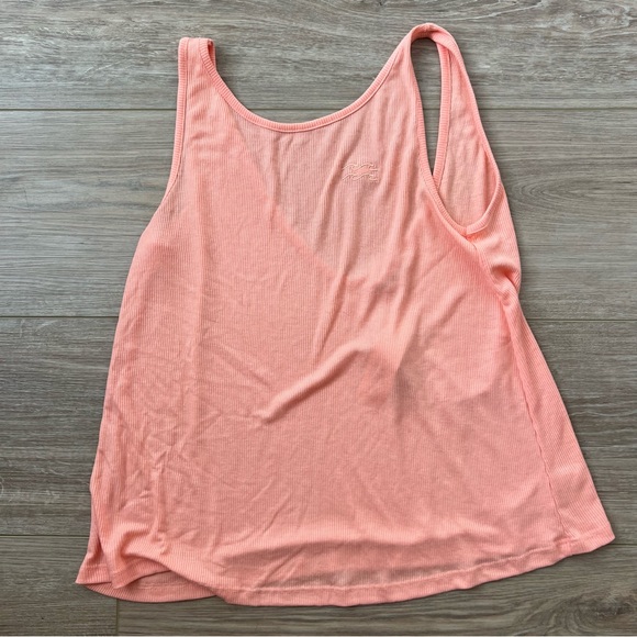 NWT - Billabong Women's Coral Tank Top size medium - Picture 2 of 5